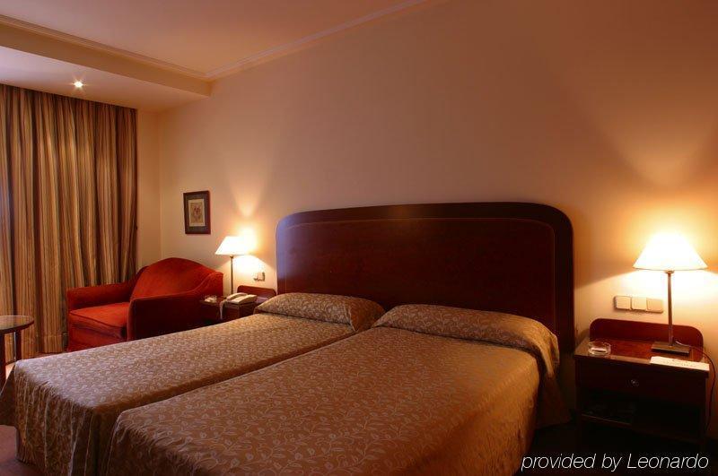 Hotel Termes Montbrió Montbrió del Camp Habitación foto