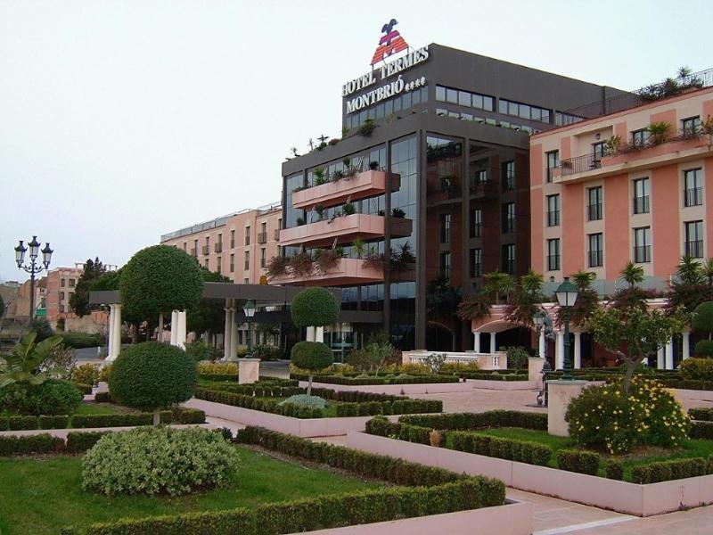 Hotel Termes Montbrió Montbrió del Camp Exterior foto